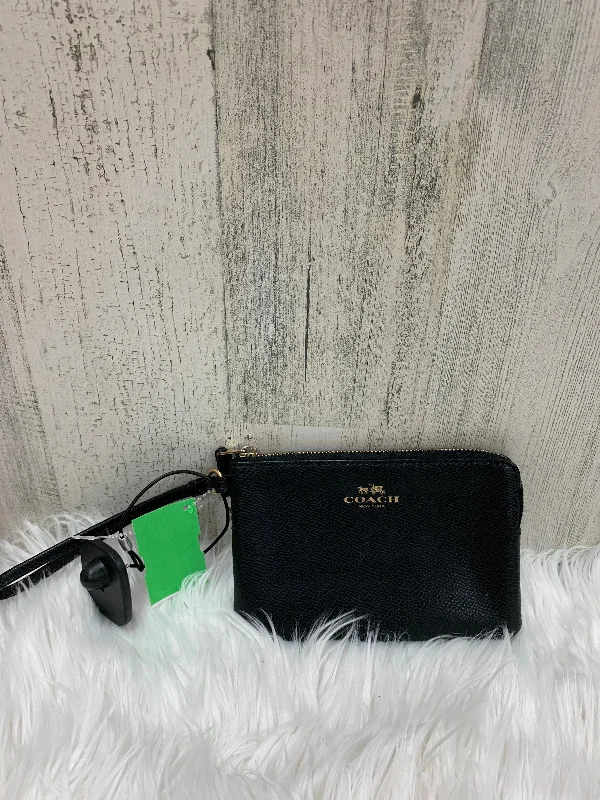 Wallet By Coach  Size: Small