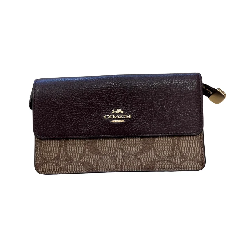 Wallet Designer By Coach  Size: Medium