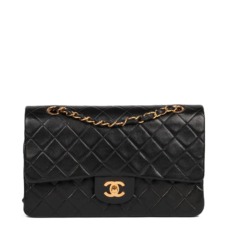 Chanel Black Quilted Lambskin Vintage Medium Classic Double Flap Bag