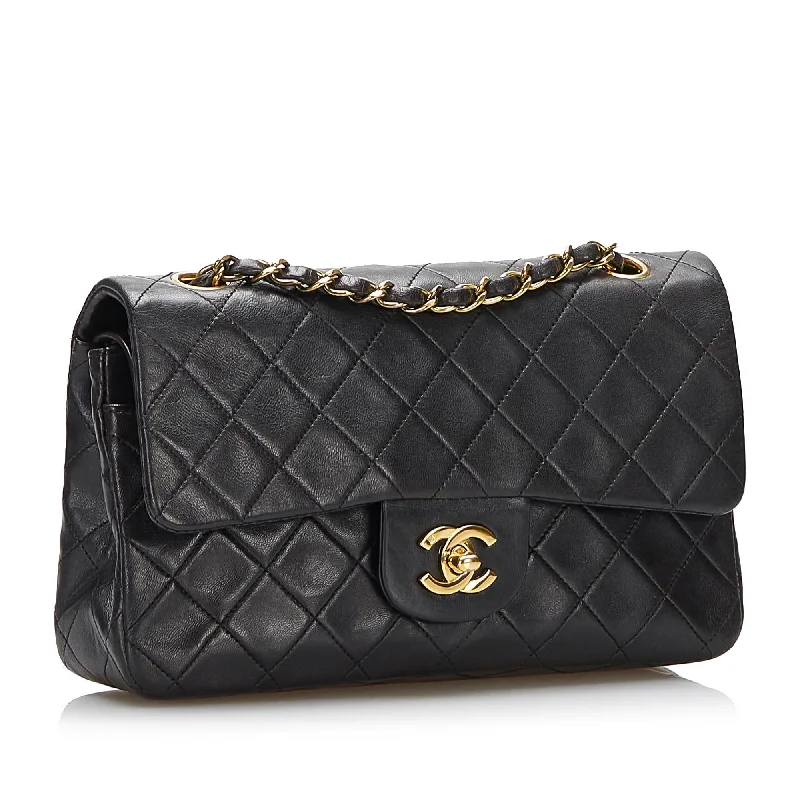 Chanel Classic Small Lambskin Double Flap (Pp19fK)