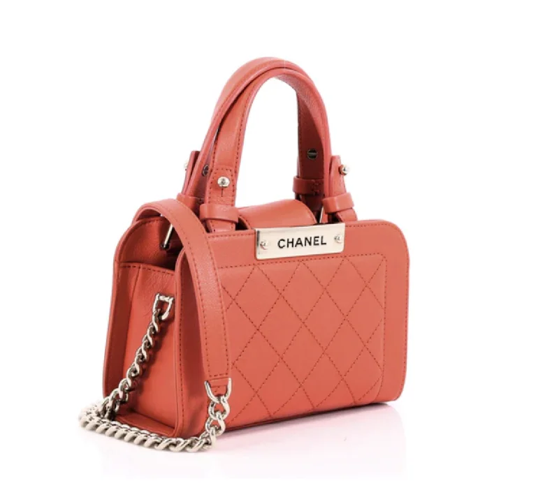 CHANEL Label Click Shopping Tote Quilted Calfskin Mini