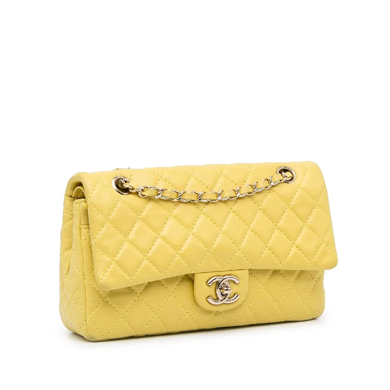 Chanel Medium Classic Double Stitch Calfskin Double Flap (Y92L3n)