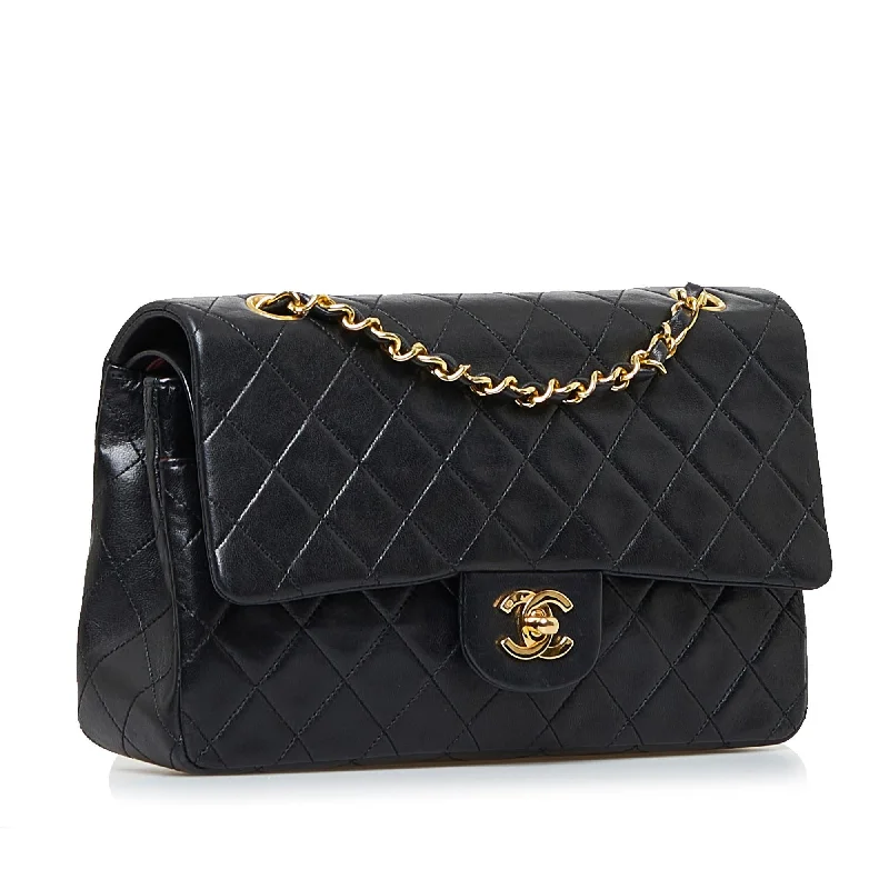 Chanel Medium Classic Lambskin Double Flap (0JjaBN)