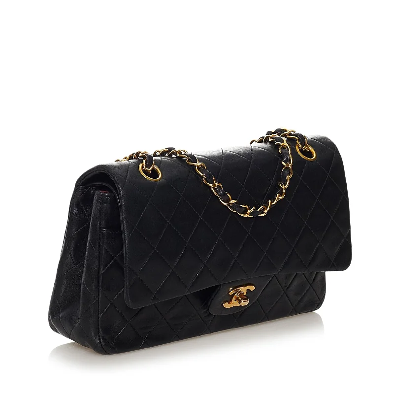 Chanel Medium Classic Lambskin Double Flap (2ICQmw)