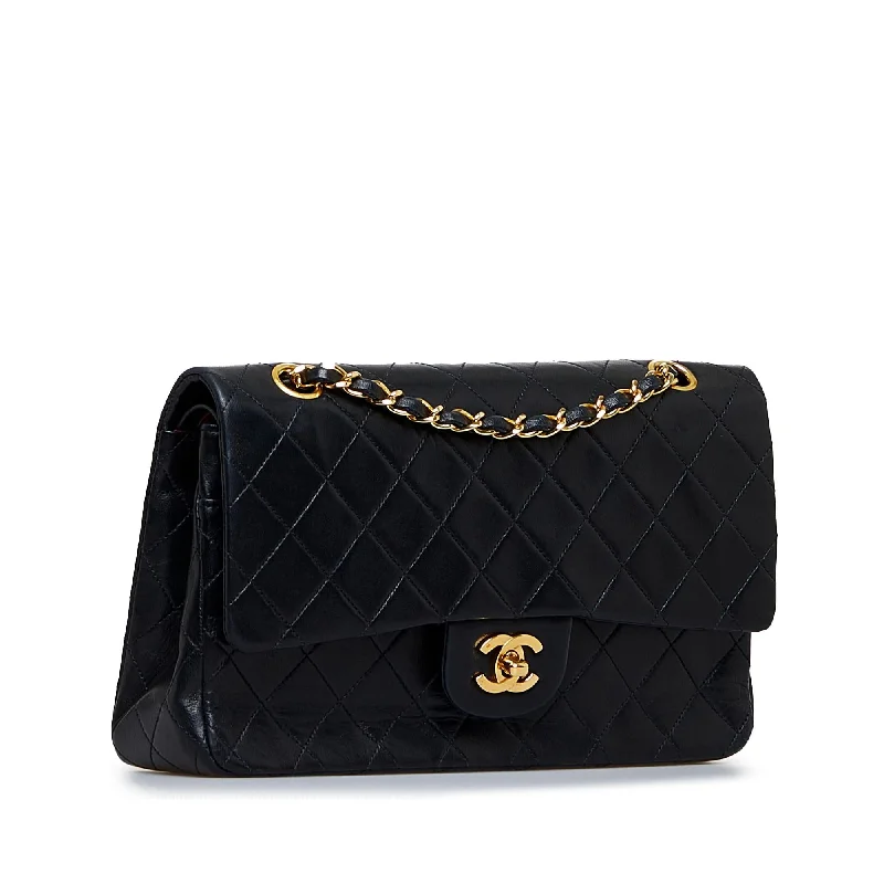 Chanel Medium Classic Lambskin Double Flap (3vAjNA)