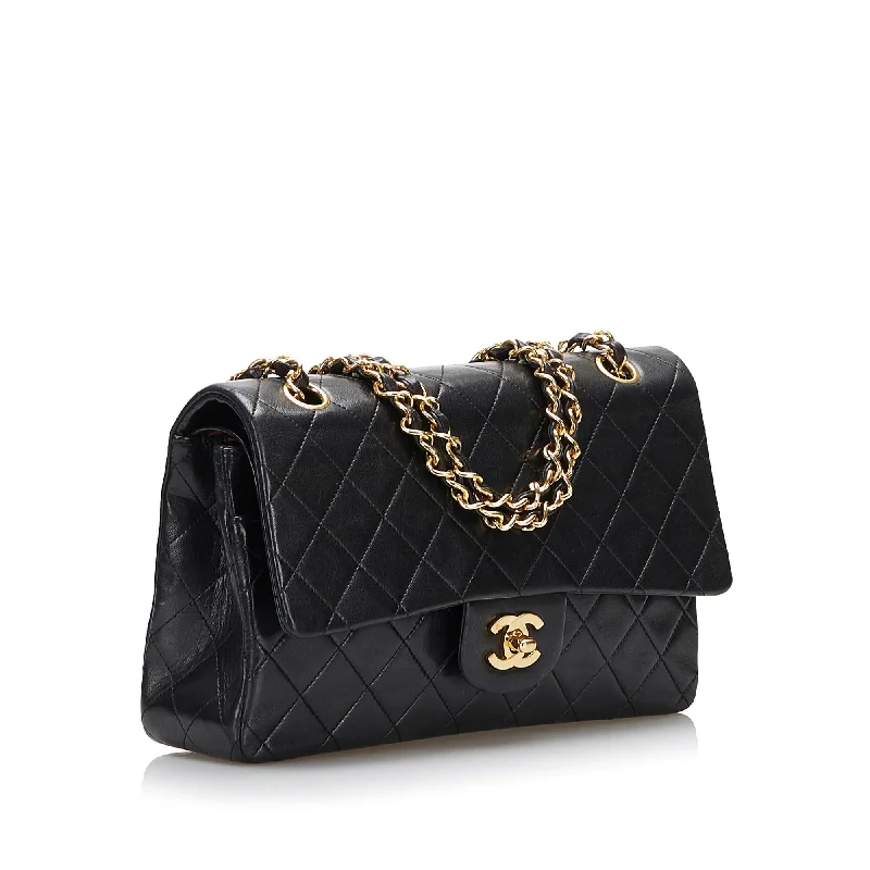 Chanel Medium Classic Lambskin Double Flap (6lkMlh)