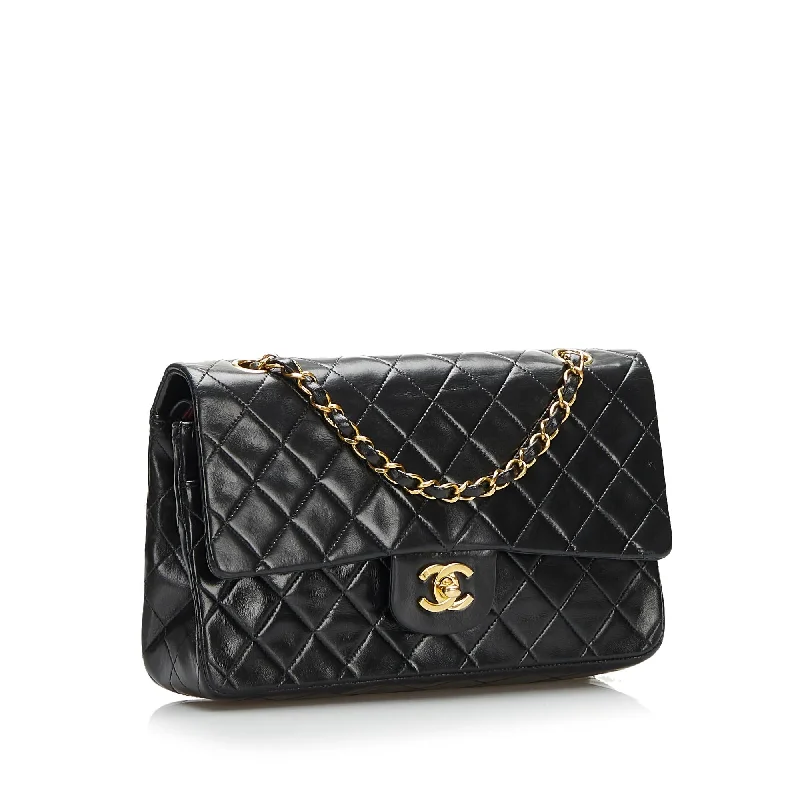 Chanel Medium Classic Lambskin Double Flap (IWVpyD)