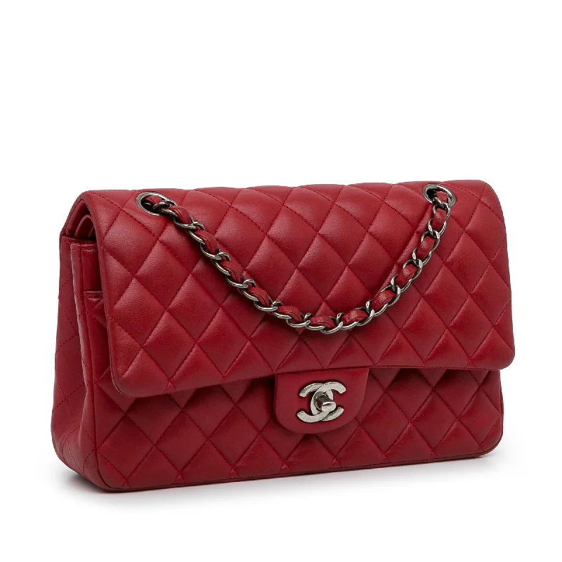 Chanel Medium Classic Lambskin Double Flap (N0mQR6)