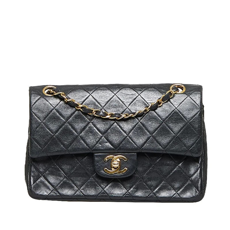 Chanel Medium Classic Lambskin Double Flap (PM1MaQ)