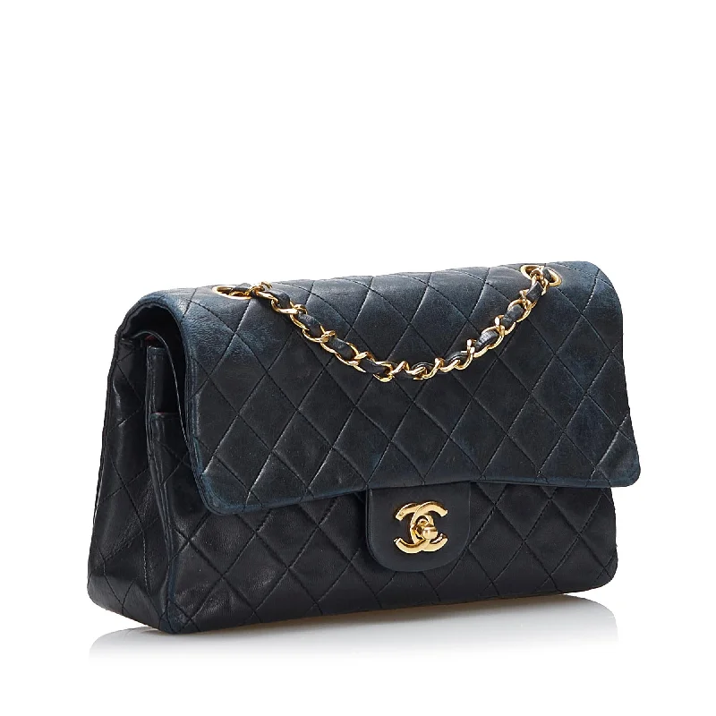 Chanel Medium Classic Lambskin Double Flap (svThMM)