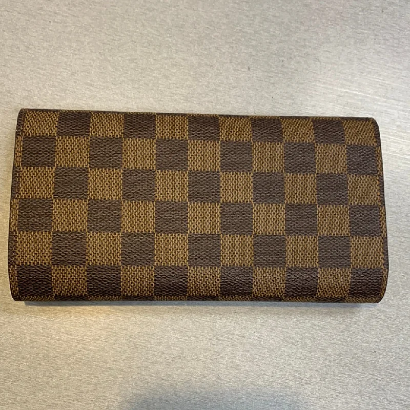 Louis Vuitton Damier Ebene International Wallet